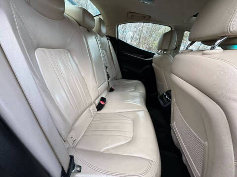 2015 Maserati Ghibli