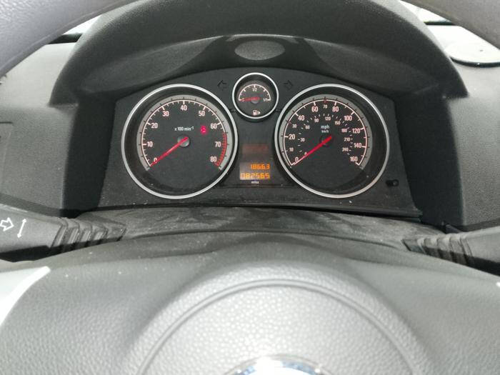 2008 Saturn Astra XR