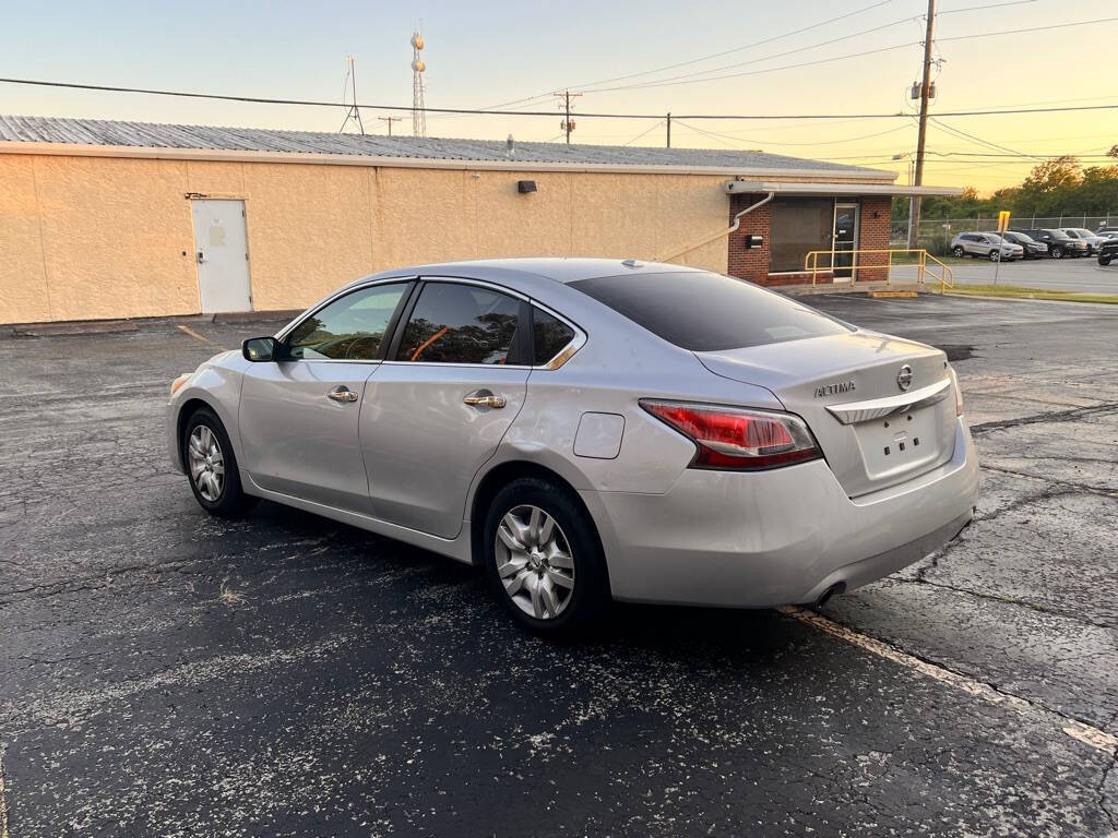 2015 Nissan Altima for sale at Autolink in Kansas City, KS