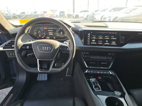 2022 Audi RS e-tron GT quattro