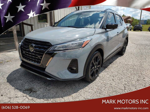 2021 Nissan Kicks SR