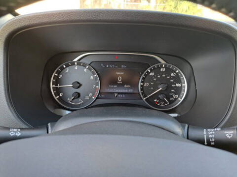 2024 Nissan Frontier SV