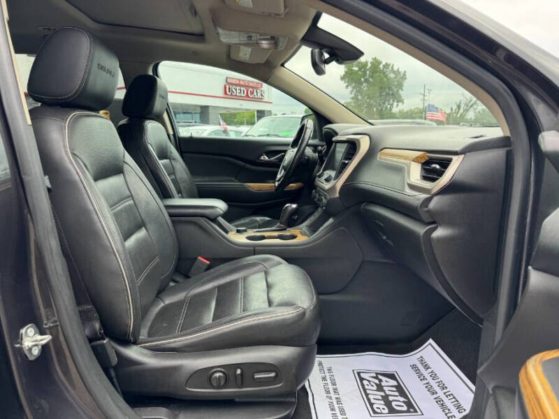 2017 GMC Acadia Denali