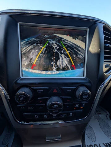 2017 Jeep Grand Cherokee Laredo 75th Anniversary