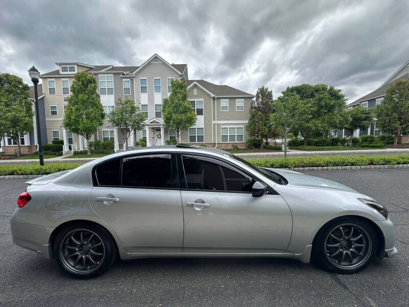 2011 Infiniti G37 Sedan x