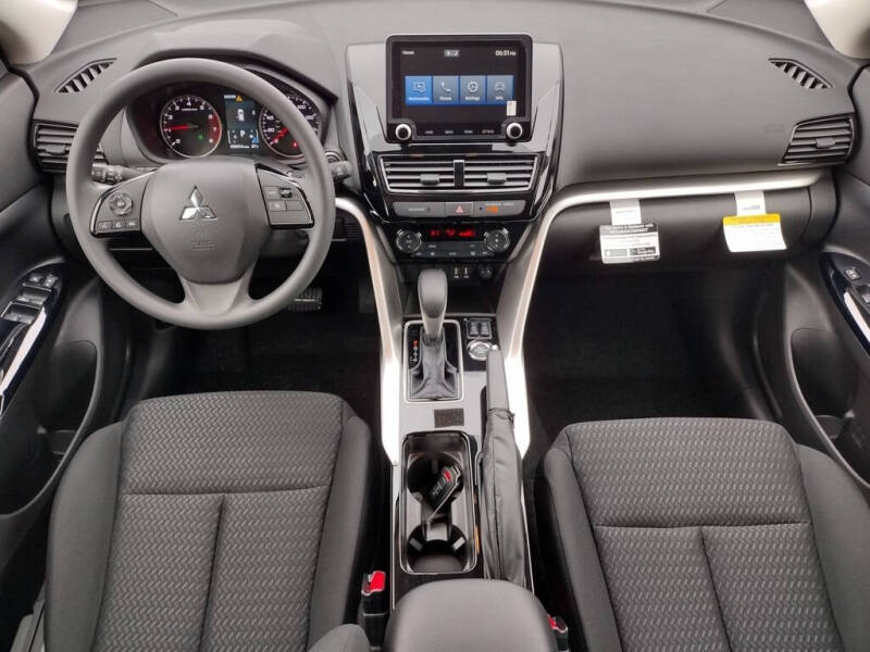 2026 Mitsubishi Eclipse Cross LE