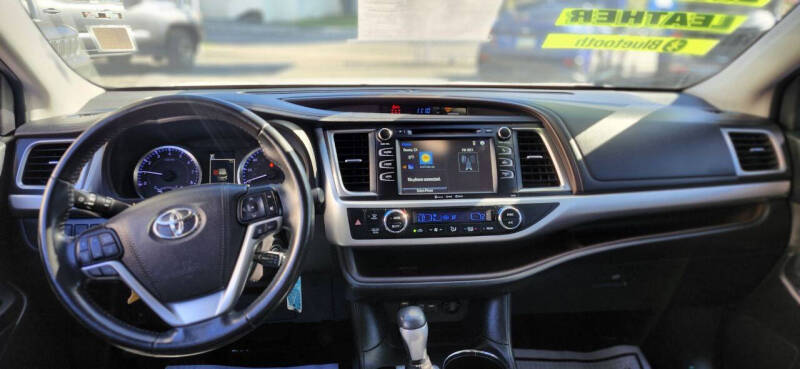 2019 Toyota Highlander LE Plus