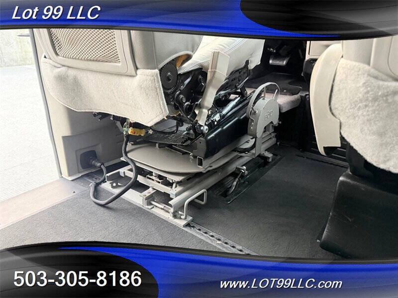 2011 Dodge Grand Caravan Crew