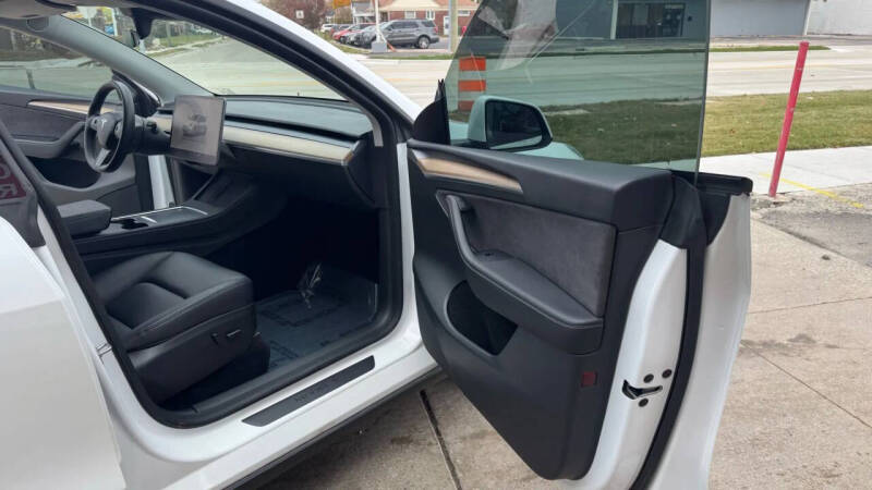 2022 Tesla Model Y Long Range