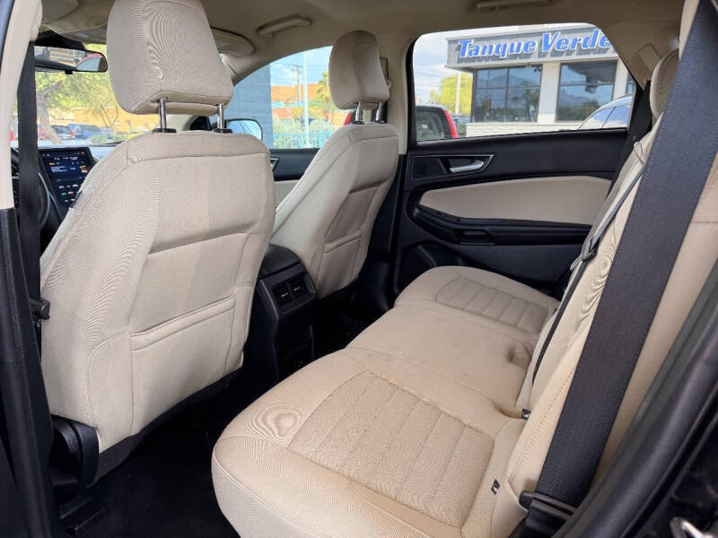 2021 Ford Edge SE
