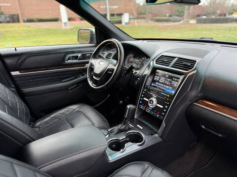 2016 Ford Explorer Platinum