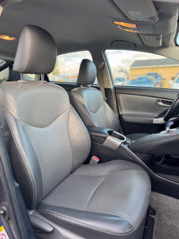 2015 Toyota Prius Four