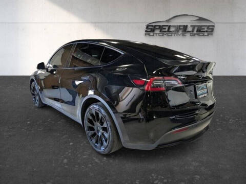 2023 Tesla Model Y Long Range