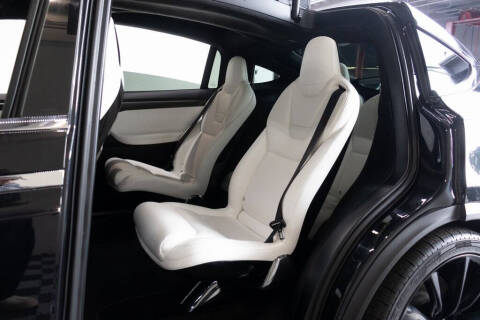 2017 Tesla Model X 90D