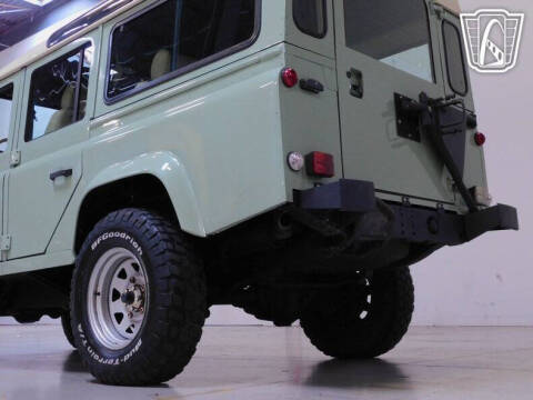 1987 Land Rover Defender