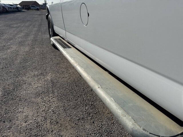 2024 Chevrolet Express 2500