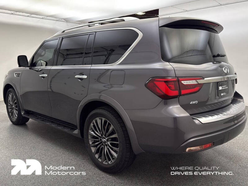 2024 Infiniti QX80 Premium Select