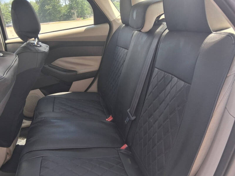 2012 Ford Focus SEL