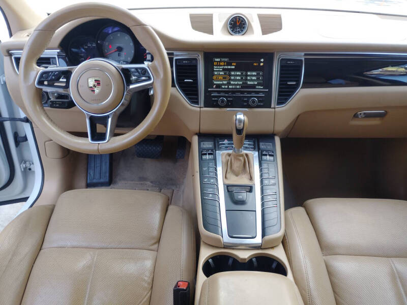 2016 Porsche Macan S