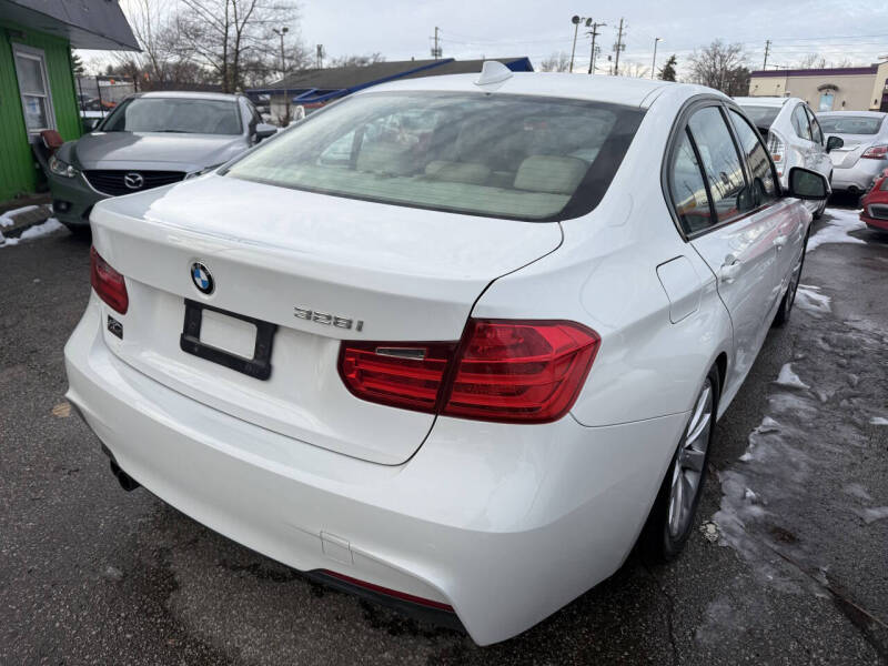2013 BMW 3 Series 328i