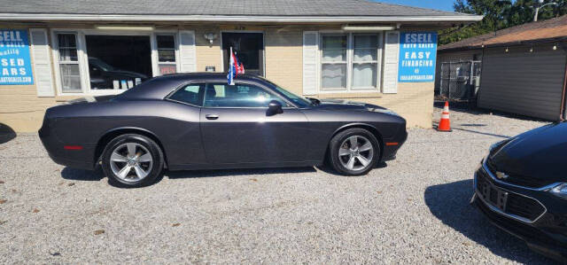 2016 Dodge Challenger for sale at ESELL AUTO SALES in Cahokia, IL