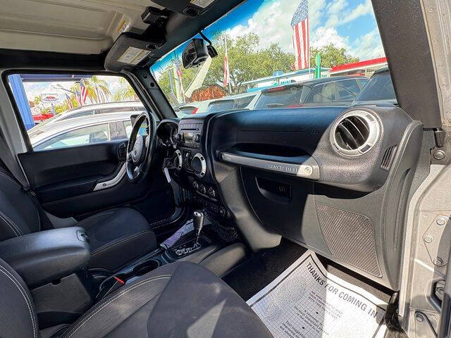 2016 Jeep Wrangler Unlimited Sahara