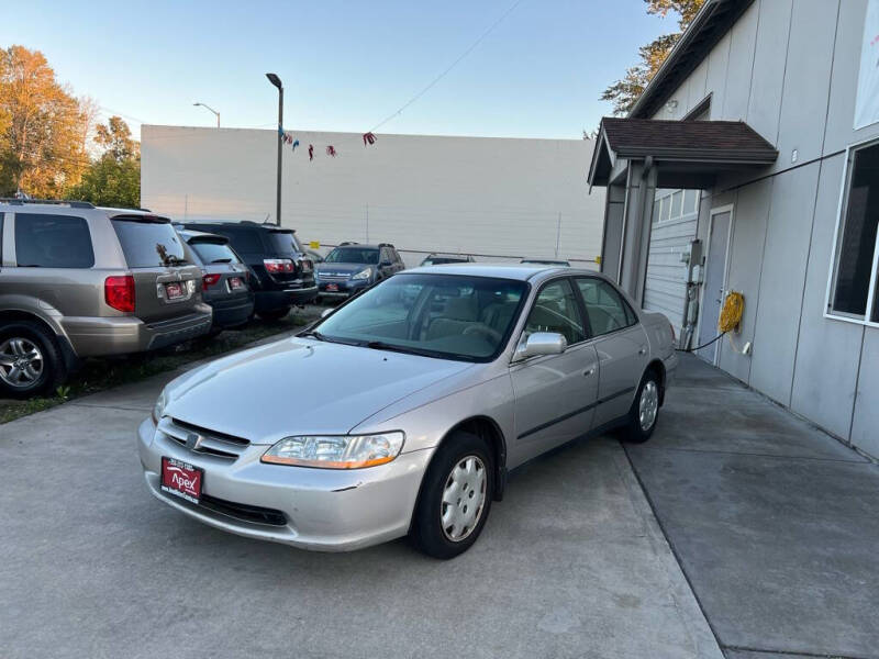 1998 Honda Accord LX photo 3