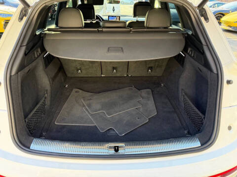 2019 Audi Q5 quattro Prestige 45 TFSI