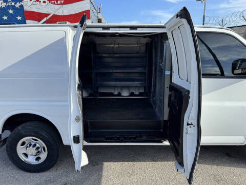 2021 Chevrolet Express 2500