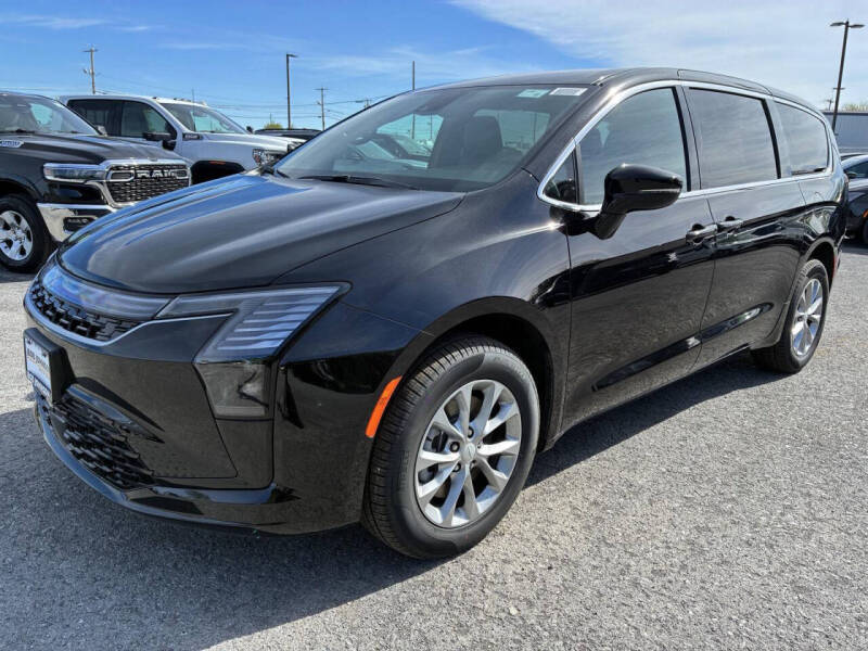 2027 Chrysler Pacifica Select