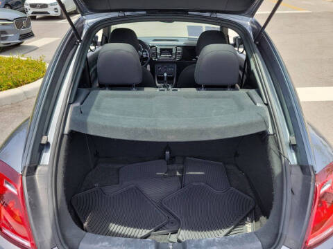 2019 Volkswagen Beetle 2.0T S