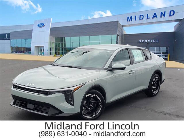 2025 Kia K4 EX