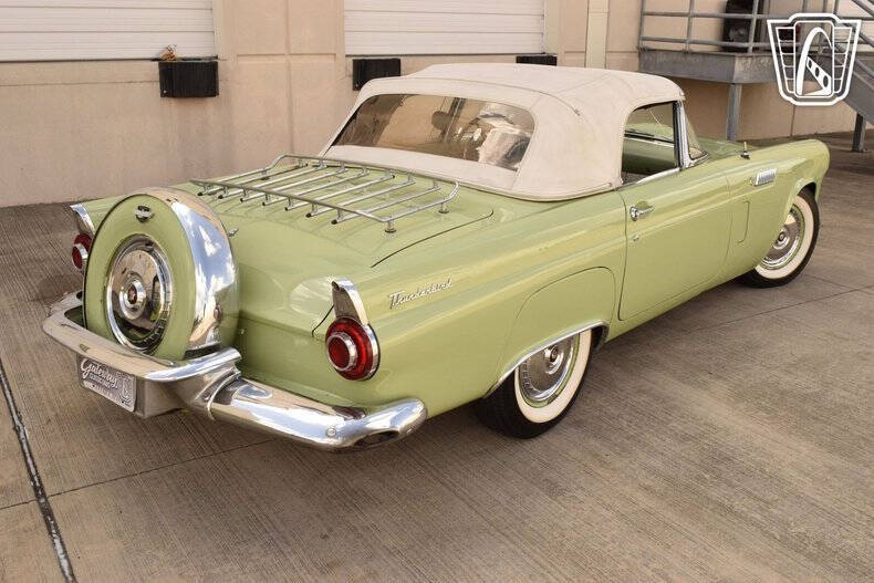 1956 Ford Thunderbird