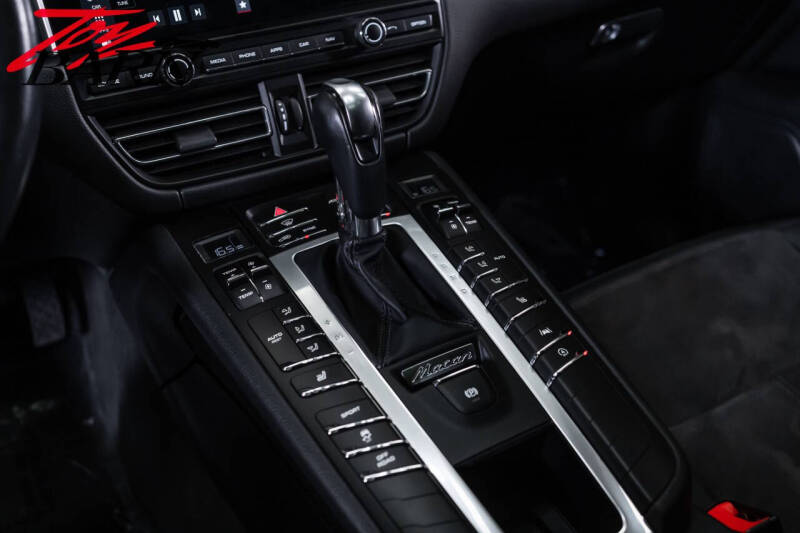 2021 Porsche Macan
