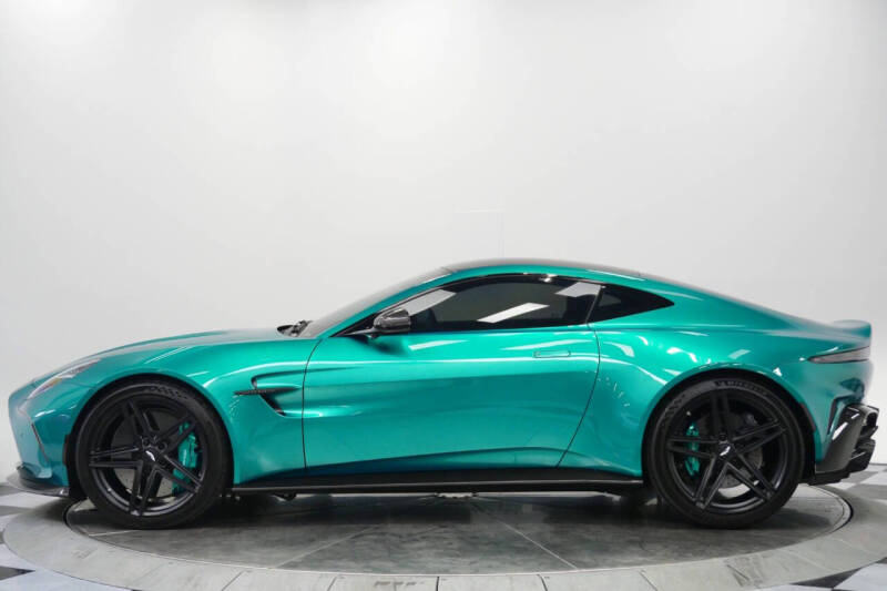 2025 Aston Martin Vantage