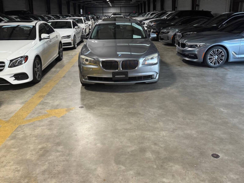 2011 BMW 7 Series 740i