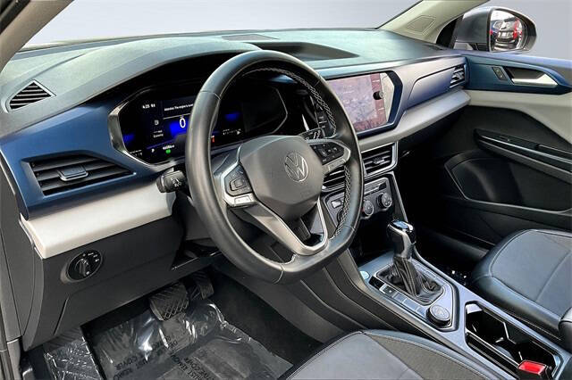 2022 Volkswagen Taos SE 4Motion