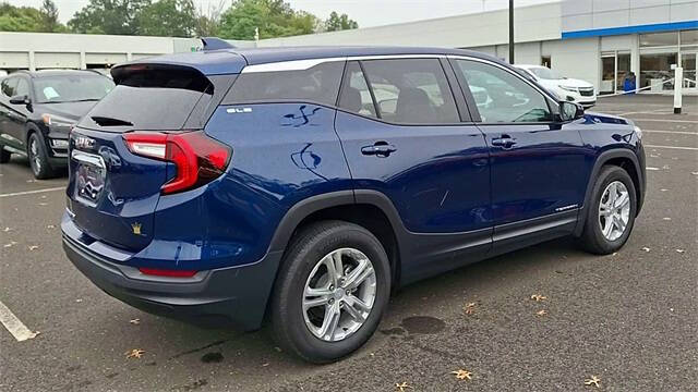 2022 GMC Terrain SLE