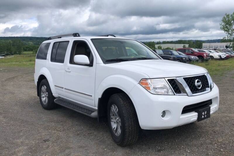 2011 Nissan Pathfinder for sale at Landes Family Auto Sales in Attleboro MA