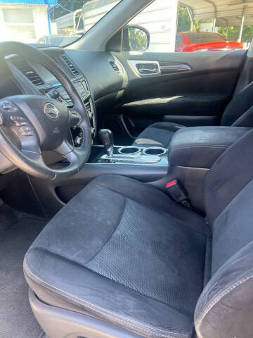 2014 Nissan Pathfinder S