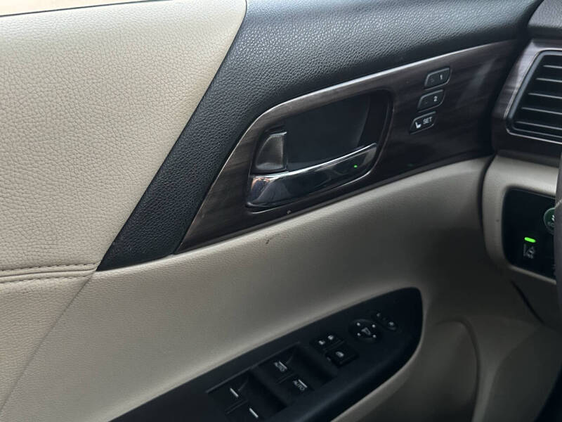 2016 Honda Accord EX-L V6 w/Navi w/Honda Sensing