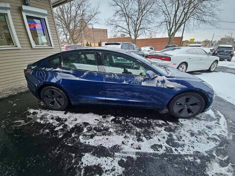 2021 Tesla Model 3 Standard Range Plus