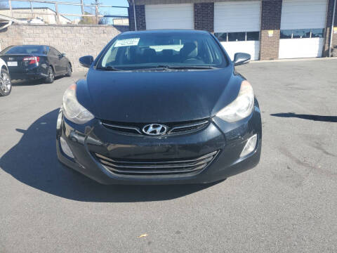 2013 Hyundai Elantra for sale at Cynthia Motors, LLC in Thomasville NC