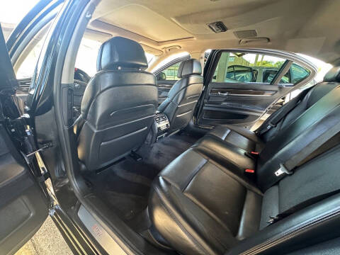 2010 BMW 7 Series 750Li