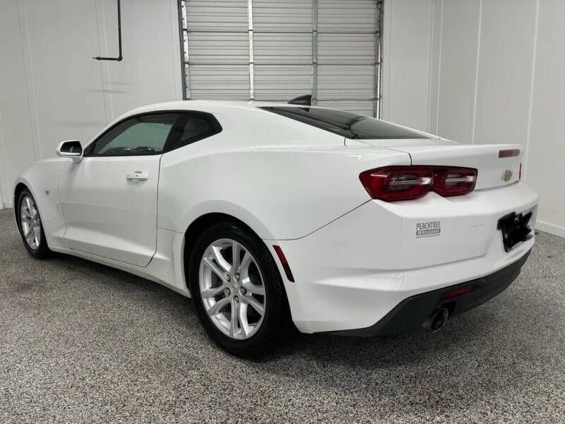 2019 Chevrolet Camaro 1LT photo 2