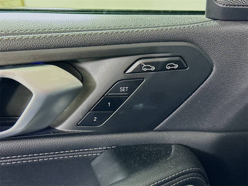 2021 BMW X6 xDrive40i