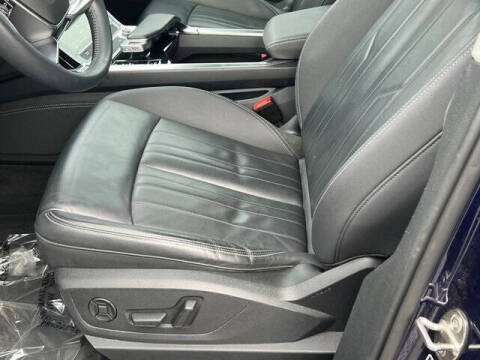 2021 Audi e-tron quattro Premium