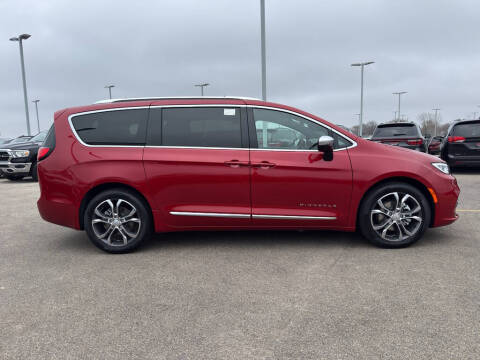 2026 Chrysler Pacifica Pinnacle