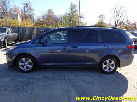 2016 Toyota Sienna LE 8-Passenger