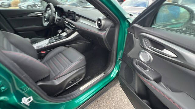 2025 Alfa Romeo Tonale Tributo Italiano